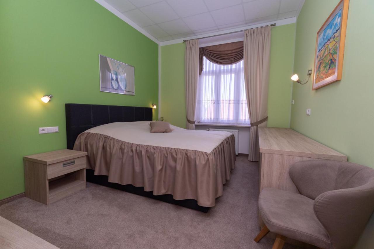 Apartments And Rooms Kod Eli Ravna Gora Luaran gambar