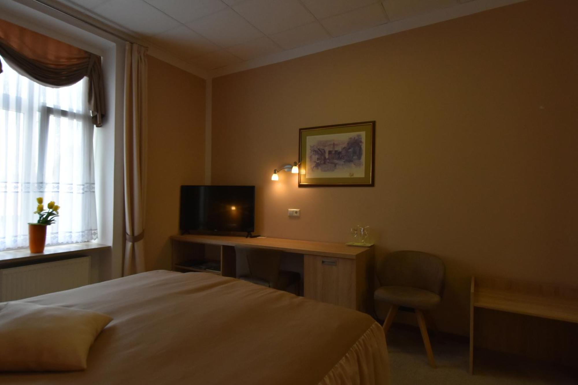 Apartments And Rooms Kod Eli Ravna Gora Luaran gambar