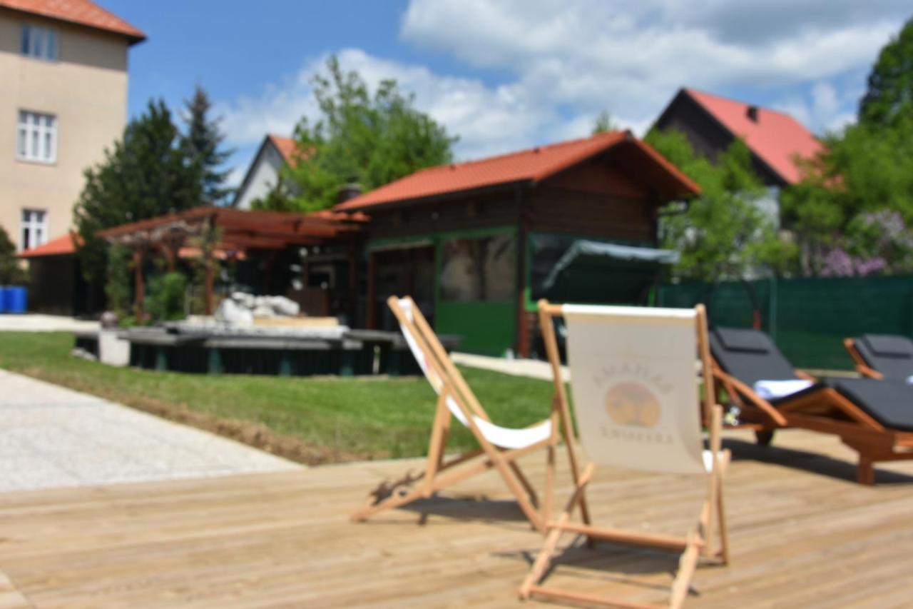 Apartments And Rooms Kod Eli Ravna Gora Luaran gambar
