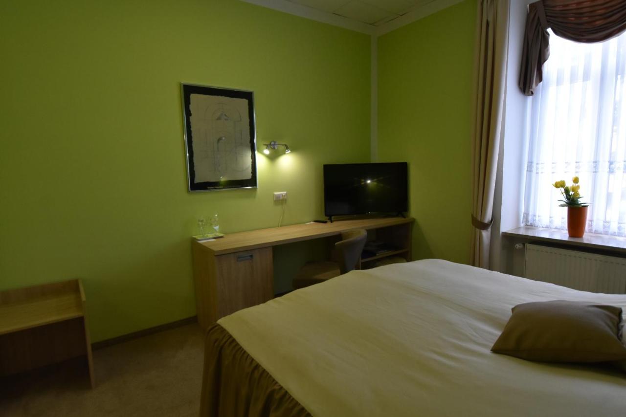 Apartments And Rooms Kod Eli Ravna Gora Luaran gambar